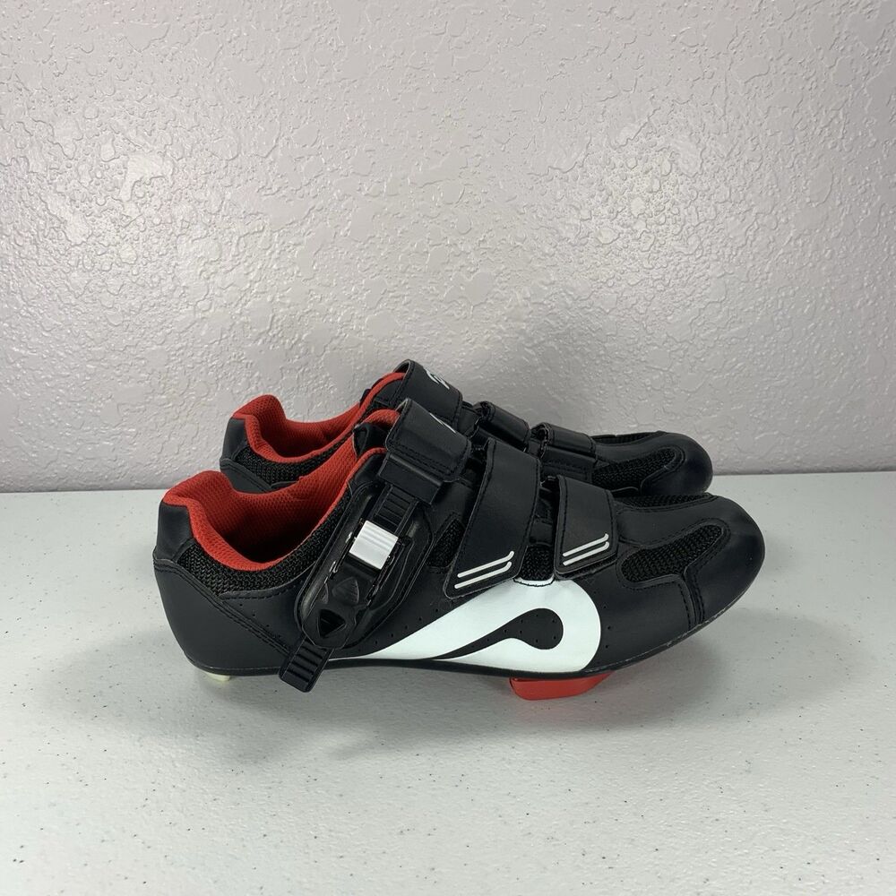 Peloton Cycling Shoes Womens 39 / 8 Black Red With Cleats Athletic Sneakers